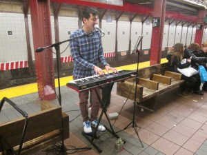 subwaymusician32skylaunchmesslife 051